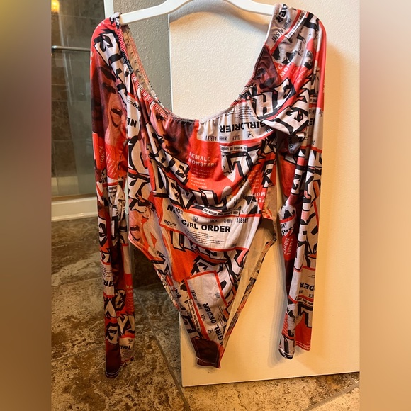 New Girl Order Graphic Magazine Female Monster Bodysuit Stretchy Size 16 XL - Picture 2 of 5